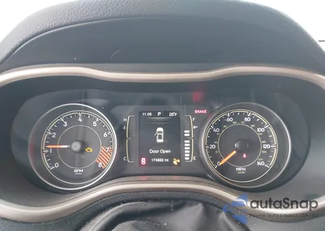 2015 Jeep Cherokee Latitude from USA, damaged, VIN 1C4PJMCS7FW668870